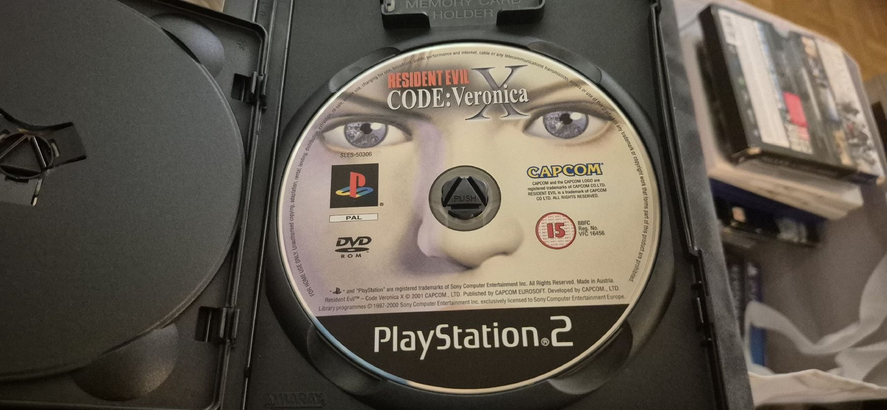 Capcom Jeux: RESIDENT EVIL CODE VERONICA X PS2 DEUTSCH DEMO DEVIL MAY CRY – D'occasion à Grand-Lancy par luc111 3