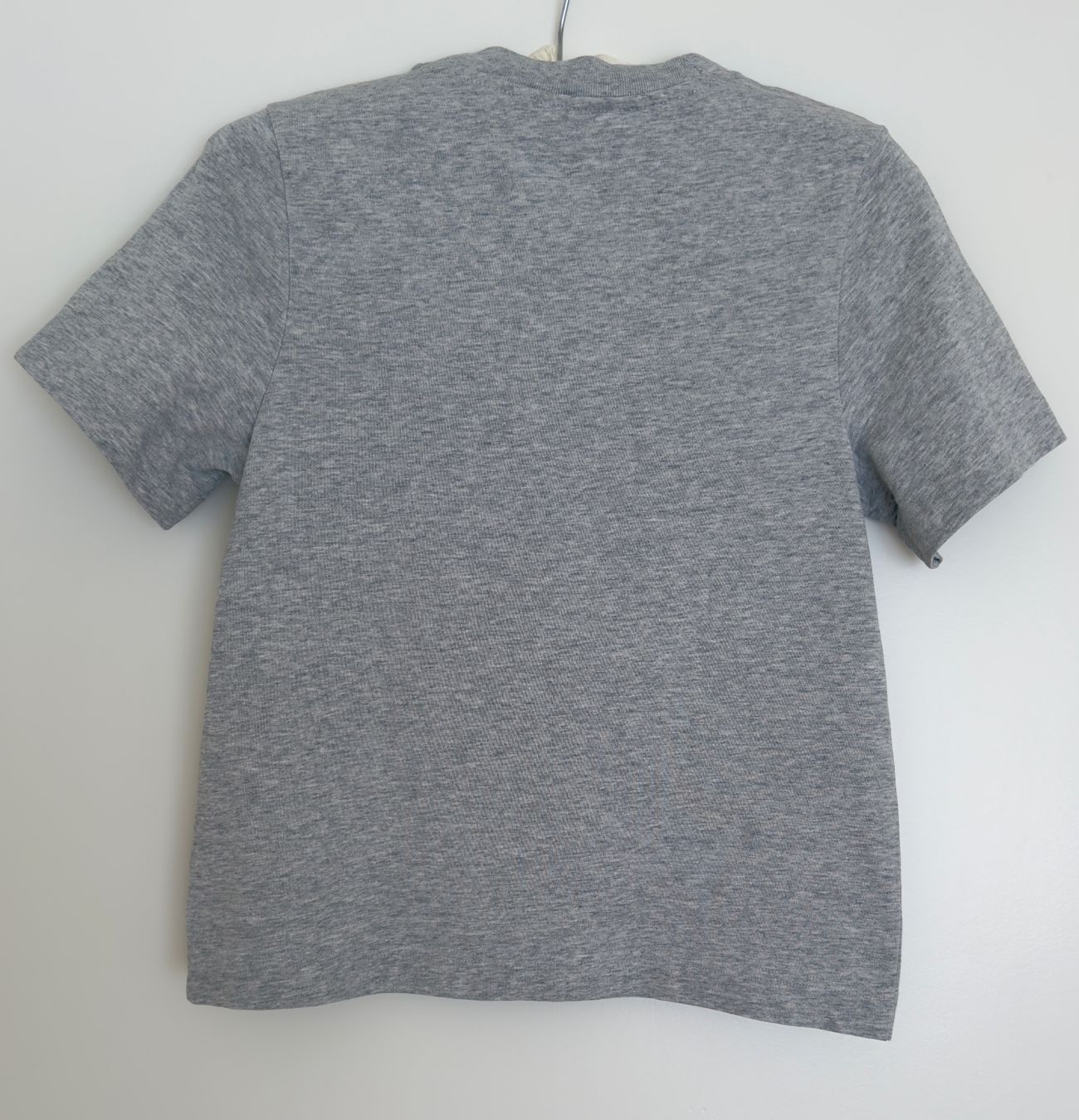 Cos T-shirt: COS T-SHIRT – Usato da Zürich venduto da JessGar 1