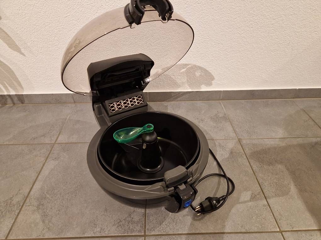 Elettrodomestici da cucina: Heissluftfritteuse Tefal Actifry smart XL – Usato da Wetzikon ZH venduto da __E-Works__ 1