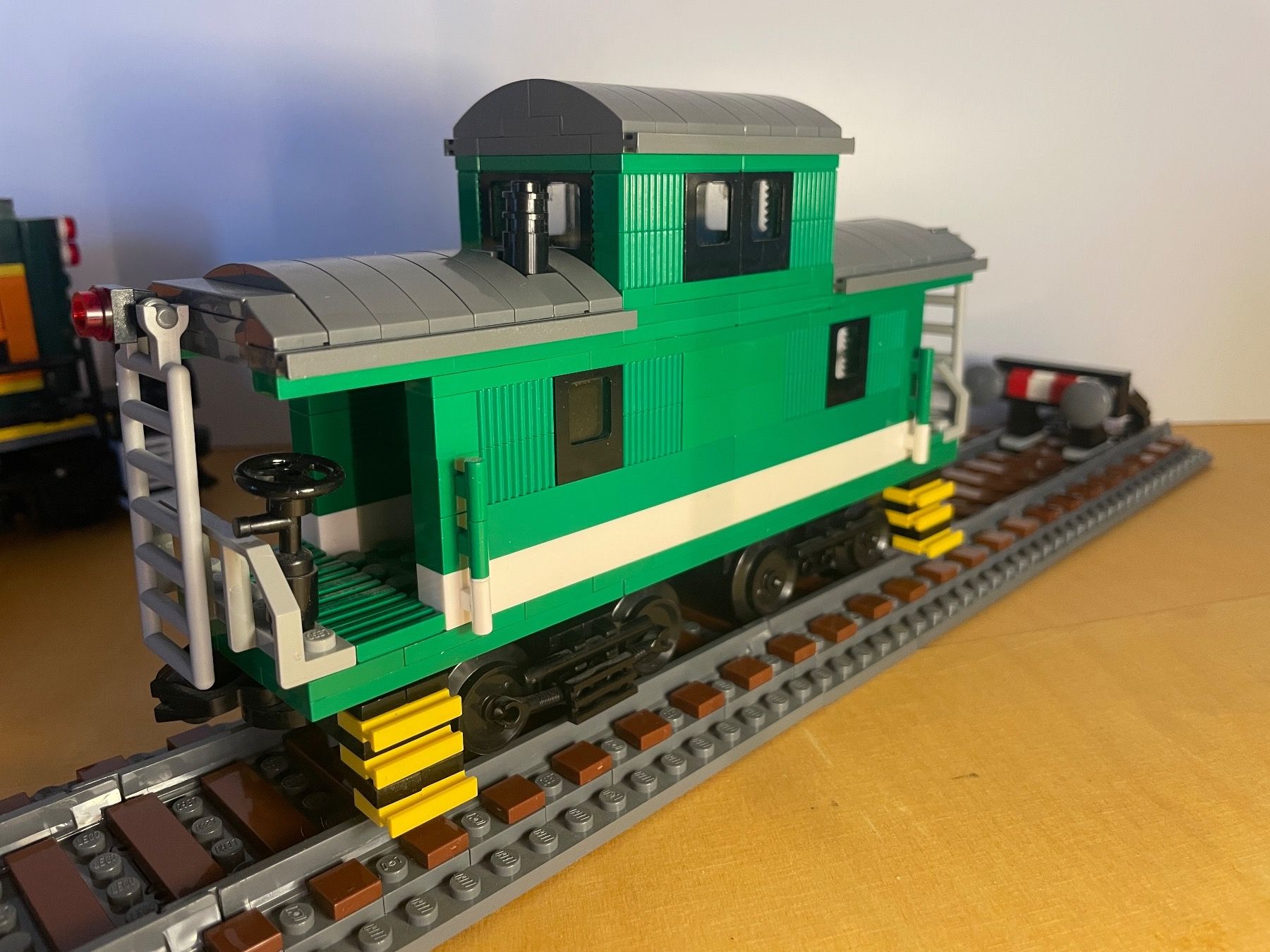Lego Kit di costruzioni: LEGO MOC US-Caboose – Nuovo (secondo la descrizione) da Wil SG venduto da blitzeblanko 6