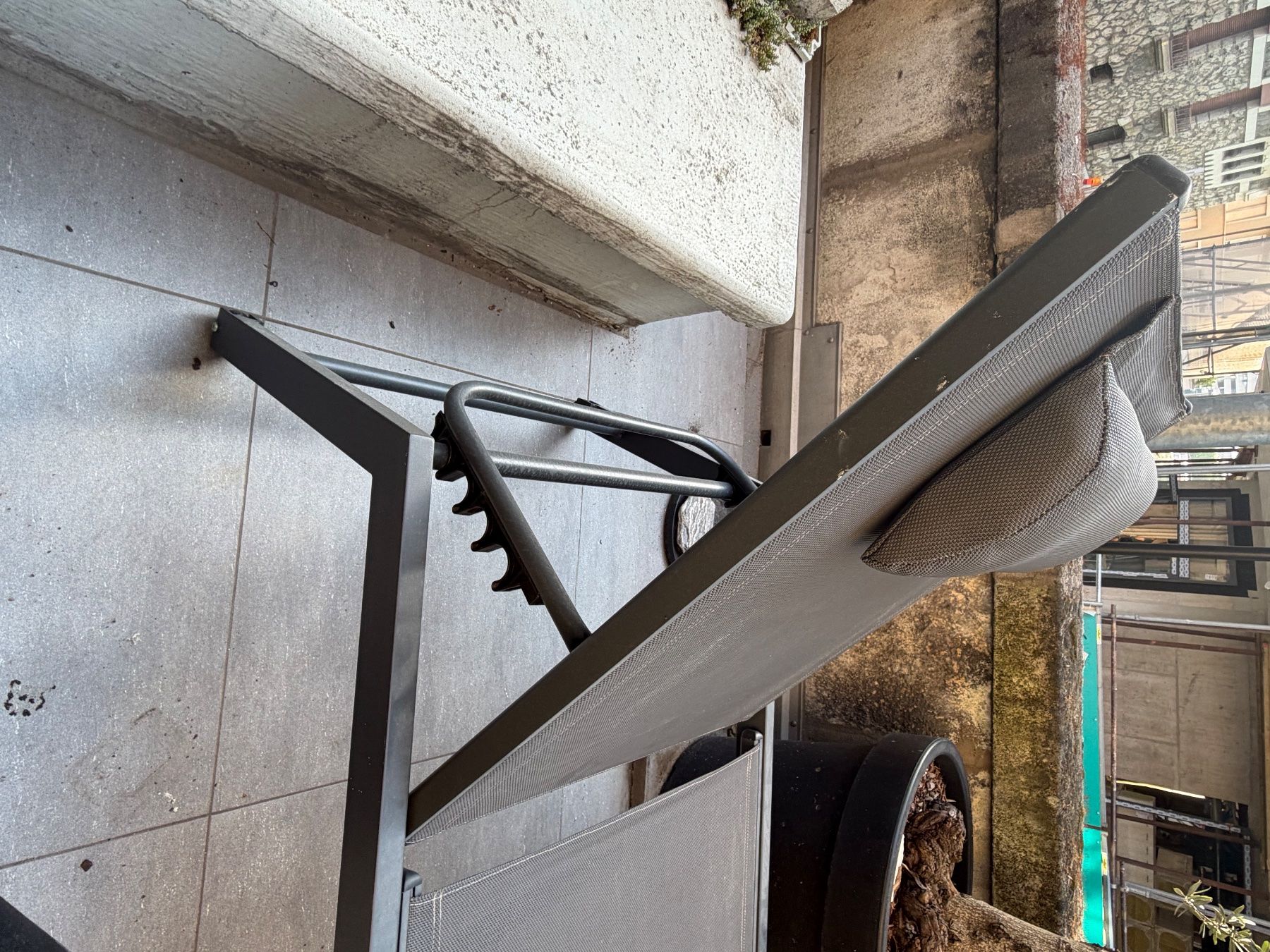 Sedie a sdraio: Designer-Gartenliege – Nuovo (secondo la descrizione) da Genève venduto da roe_ldx7 2