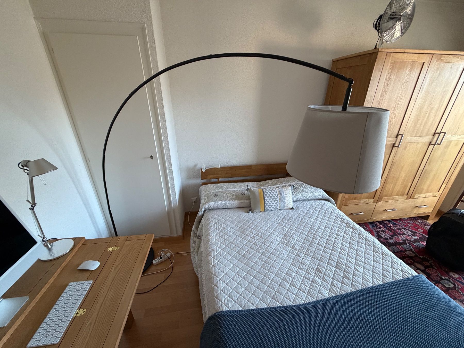 Ikea Lampes: Lampada ad arco IKEA – D'occasion à Crissier par mag_hp52 1