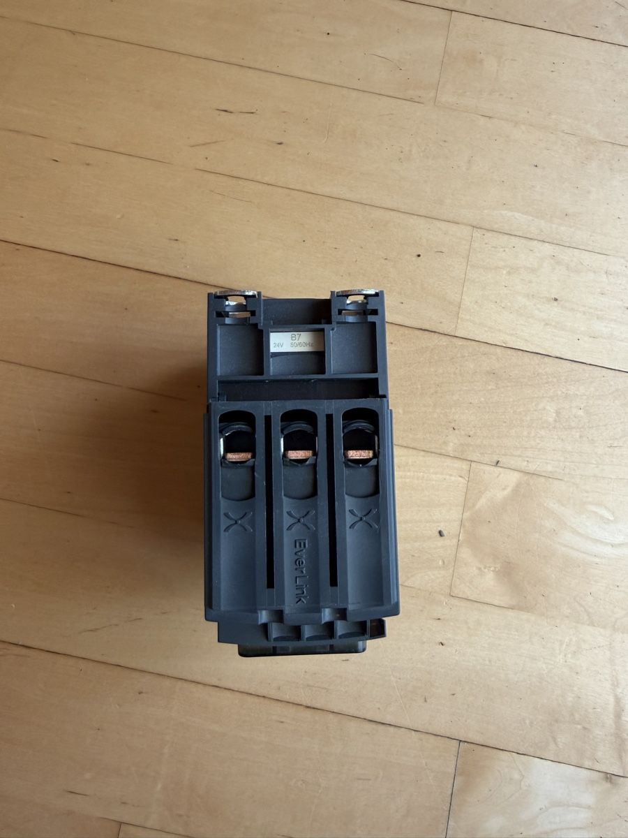 Elektrotechnik: Schütz LC1D50AB7 Schneider Electric – Neu (gemäss Beschreibung) aus Langenthal von len_6rrp 1