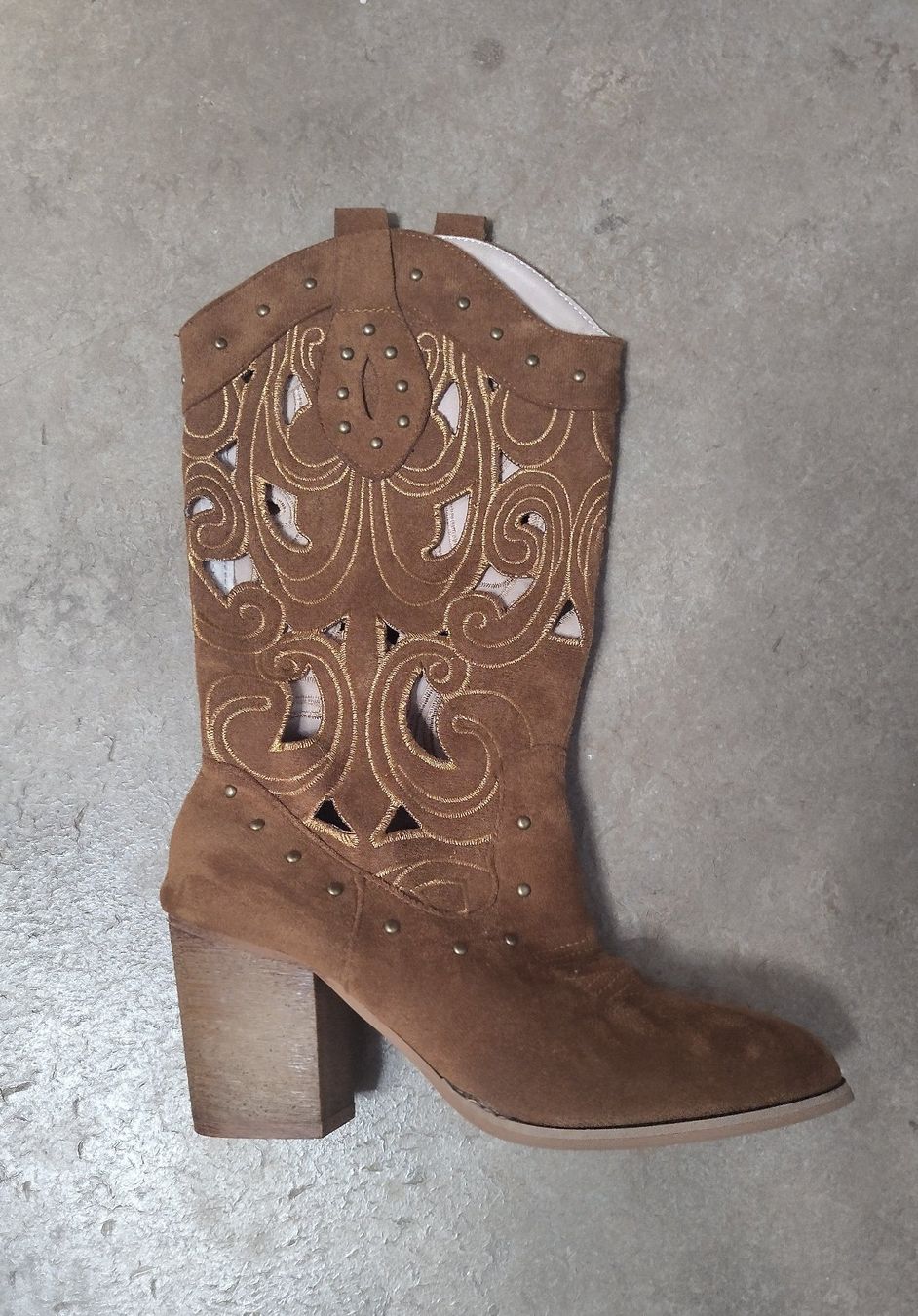 Damenschuhe: Damen Cowboystiefel, Gr. 38, Karamel, Muster – Neu (gemäss Beschreibung) aus STEFFISBURG von Sumerstorm