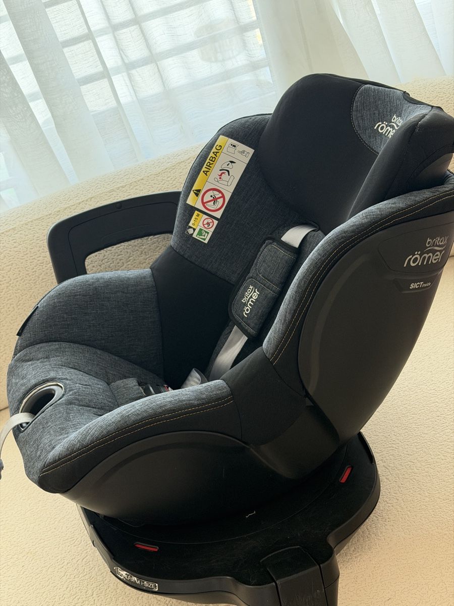 Britax Römer Seggiolini per auto: Britax Römer Dualfix M i-Size Premium Line – Nuovo (secondo la descrizione) da Reinach AG venduto da val_cr2k 2