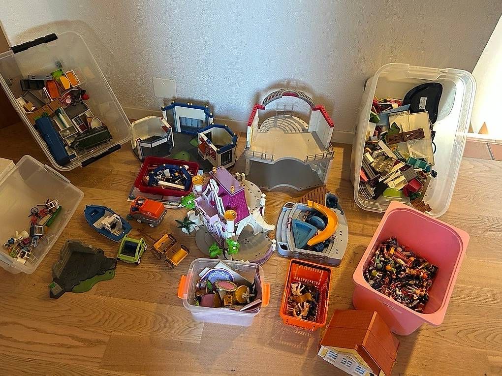 Playmobil Spielzeuge: Playmobil-Mix – Gebraucht aus Lommiswil von mic_9l6j 1