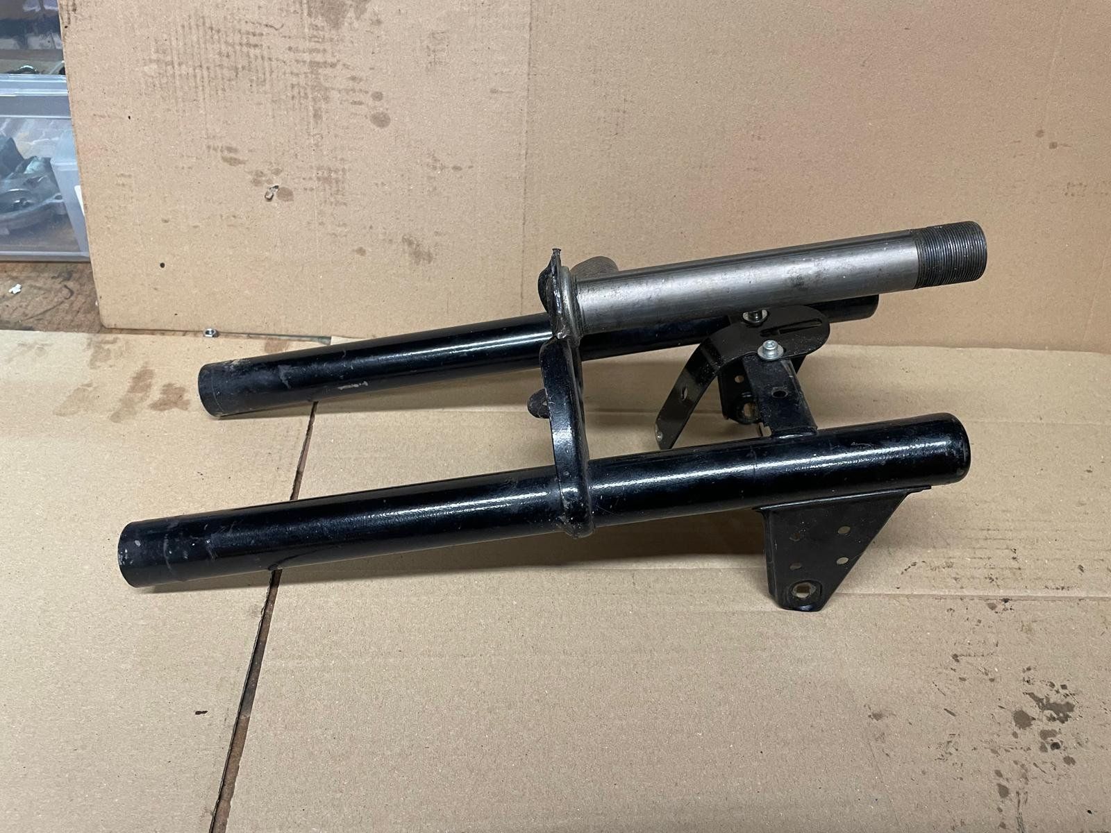 Parti ricambio per ciclomotori: Puch Maxi Gabel – Usato da Oberburg venduto da obbu