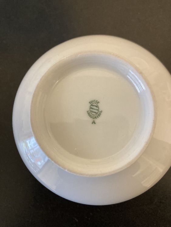 Set di piatti: Porzellan Kaffeeset mit Veilchenmuster, Langenthal – Usato da Gränichen venduto da SabineZ01 4