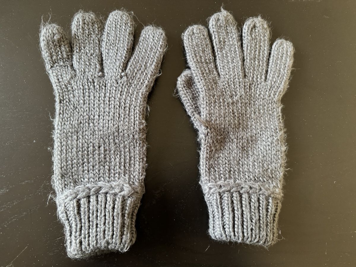 Guanti & manicotti: Warme Winterhandschuhe gestrickt Grösse S-M – Usato da Erstfeld venduto da Mario_boe0