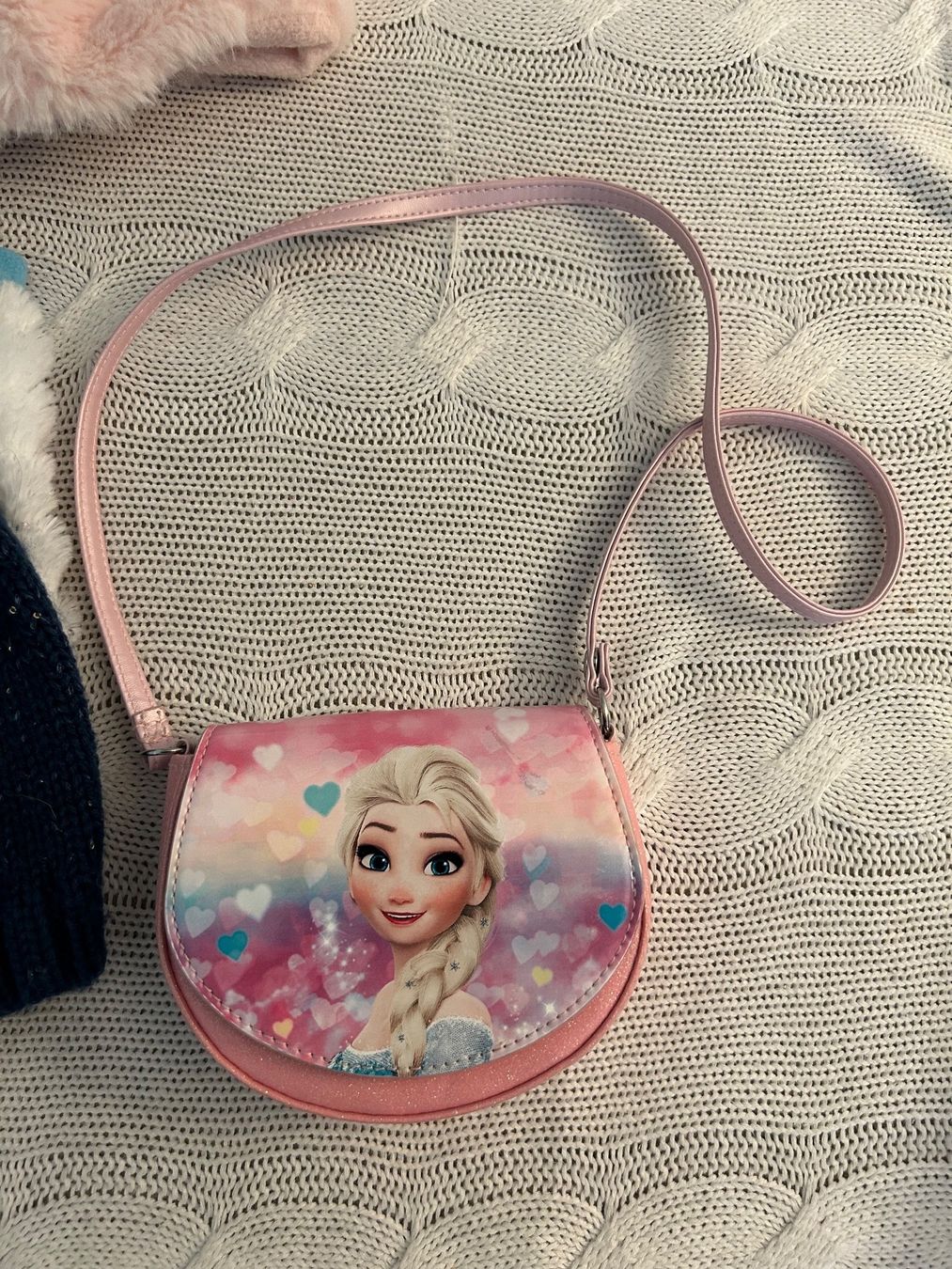 Lotti di vestiti: Mütze 52cm, Loop und Tasche Packet Elsa – Nuovo (secondo la descrizione) da Thalwil venduto da mar_pvx7 3
