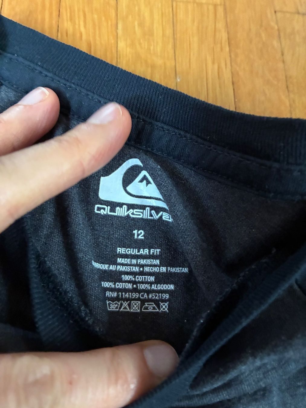 Ensembles coordonnés: 2 X QUICKSILVER 12 Jahr – D'occasion à Veyrier par gnoom74 2