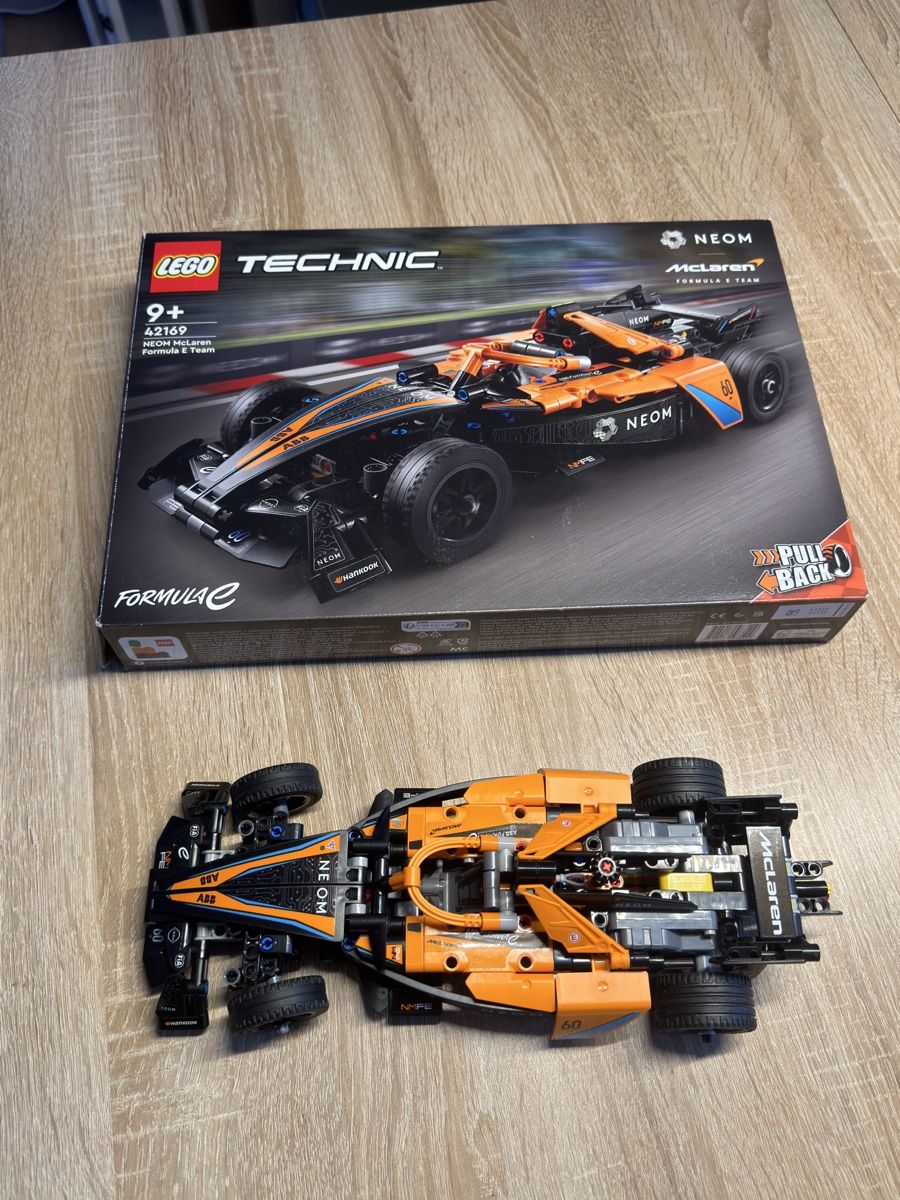 Lego Kit di costruzioni: Lego Technic McLaren Formula E – Usato da Wilderswil venduto da Cipolla78