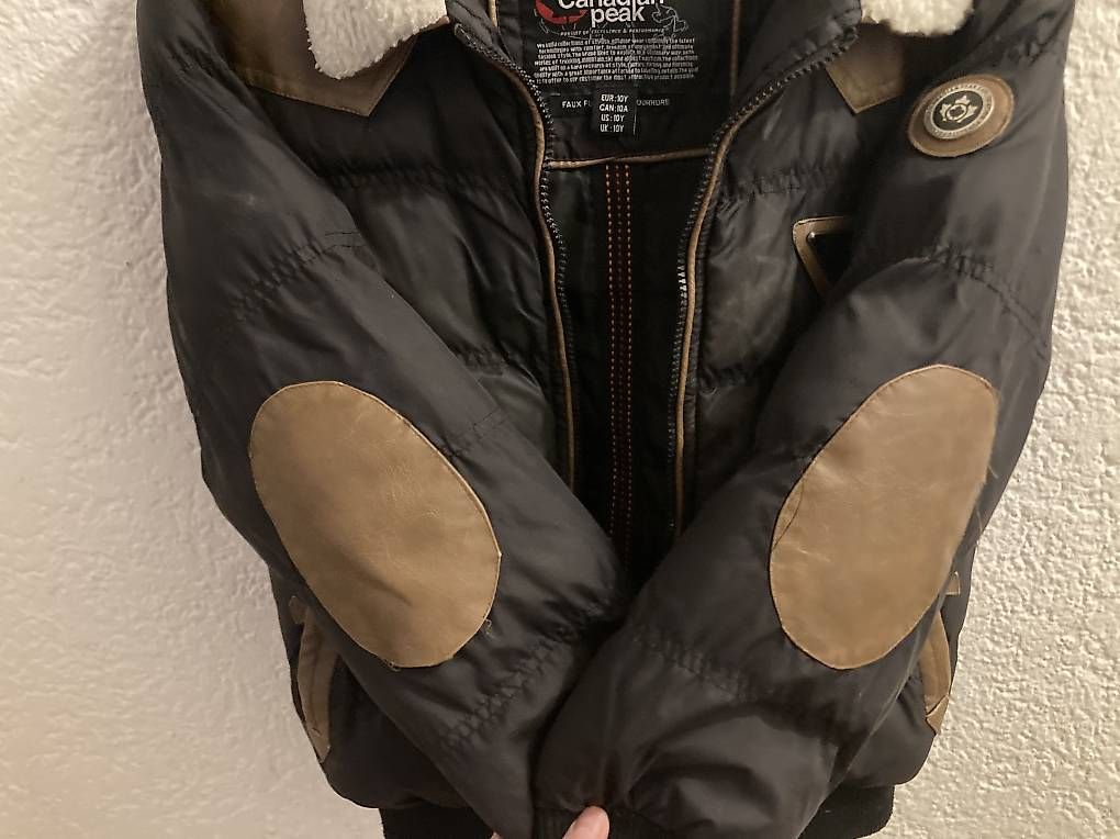 Jacken & Mäntel: Winterjacke Canadian Peak 10 Jahre  – Gebraucht aus Zürich von ElineK 1