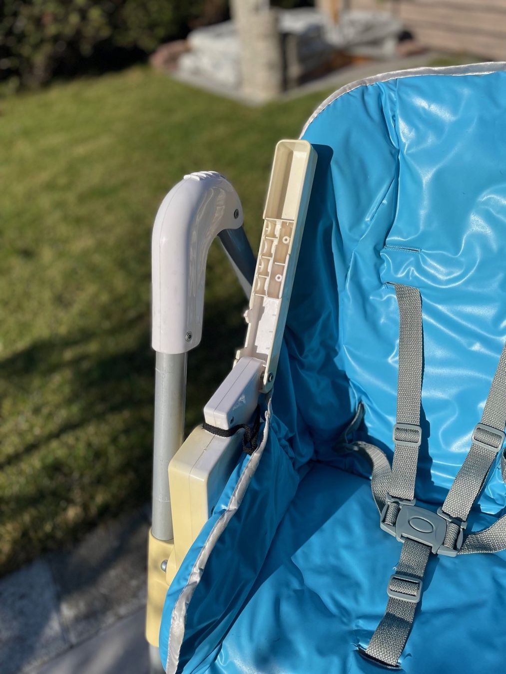 Seggioloni: Kinderhochstuhl mit Tablett – Usato da Lachen SZ venduto da IH2000 4