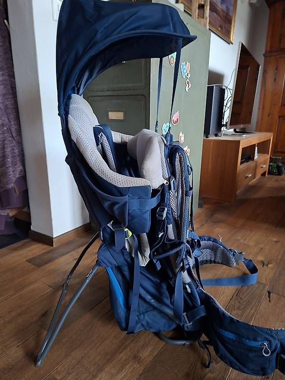 Deuter Bauch- & Rückentragen: Deuter Kid Comfort Tragrucksack – Gebraucht aus Müllheim Dorf von Stricker90