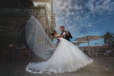 Weisses Prinzessin Hochzeitskleid mit Schnürung (gr. 32,34,3