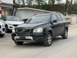 Volvo XC90 D5 AWD 2.4 Diesel Automat mit Anhängerkupplung
