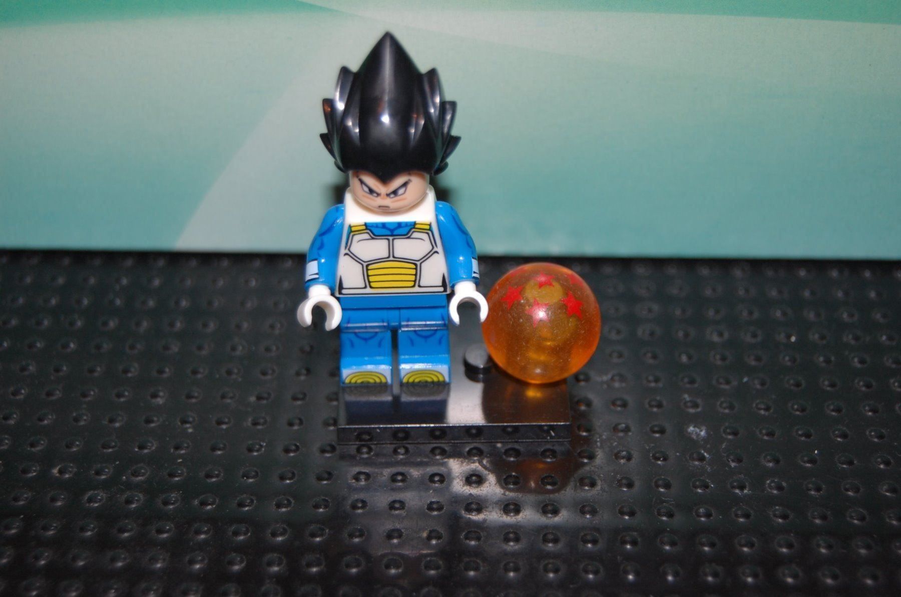 Kit di costruzioni: Dragon Ball Minifiguren Vegeta – Usato da Basel venduto da Don-Angel 1