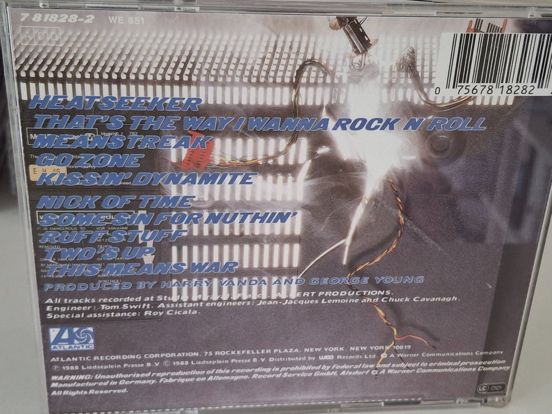CD: CD AC/DC - Blow Up Your Video - – Usato da Aarberg venduto da Jackup1 1