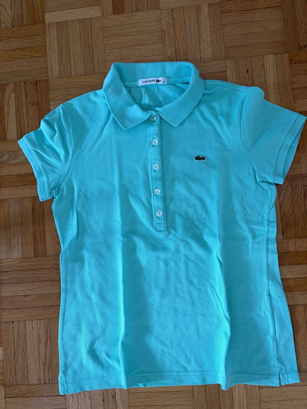 Lacoste Polo-Shirts: Lacoste Poloshirt Size 38 – Gebraucht aus Luzern von Lampion