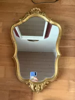Beau miroir ancien doré