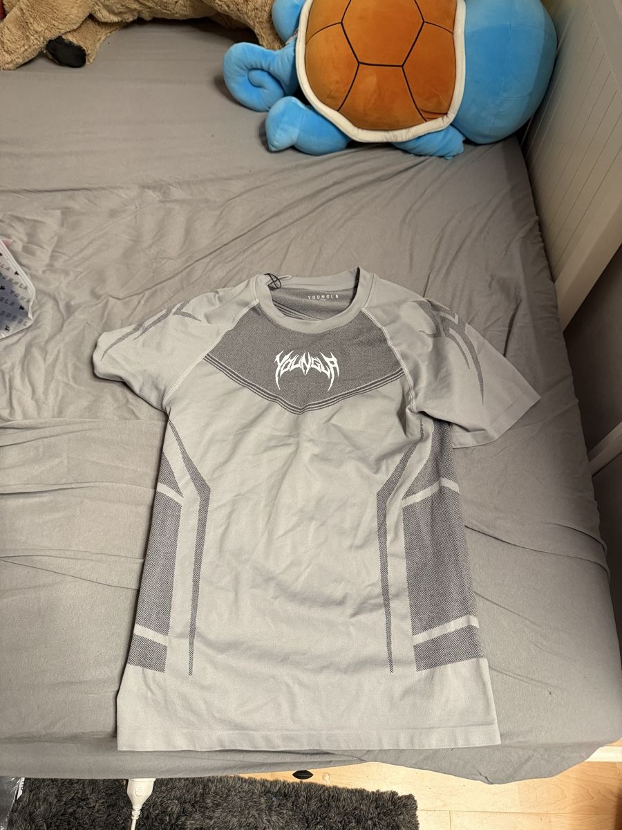 T-Shirts: YoungLA - Muscleshirt weiss – Gebraucht aus Istighofen von diefja