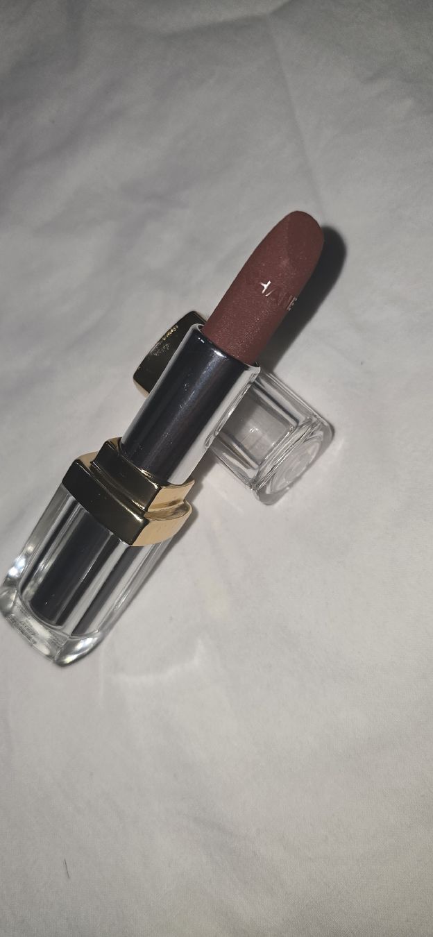 Chanel Make-up: Rouge à lèvres marron CHANEL neuf – Neu und originalverpackt aus Martigny von zin_y9tt