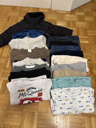 19-teiliges Jungen Kleiderpaket Gr. 98,98/104,104
