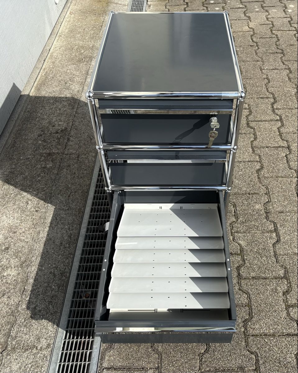 USM Banconi: USM Haller Rollcontainer Anthrazit – Usato da Sisseln AG venduto da art-dragoon 1