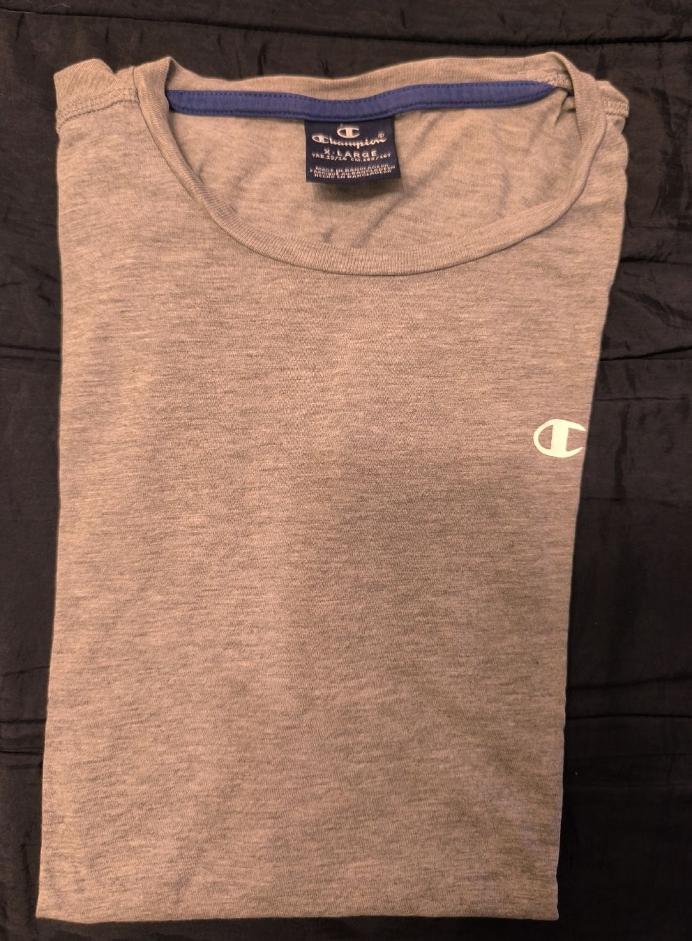 Champion T-shirt: 2 Champion T-Shirt Gr. 152/164 – Usato da Wädenswil venduto da Cpaco 1