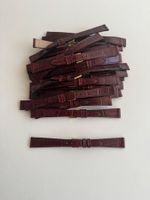 Lot de  98 bracelets de montre cuir bordeaux état neuf 14mm
