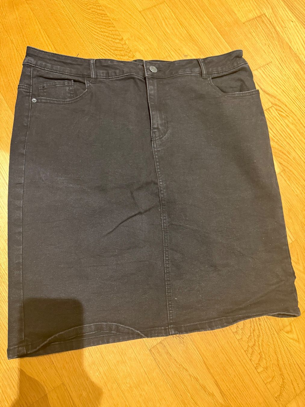 Vero Moda Gonne: Jeansrock Vero Moda - XXL – Usato da Rothrist venduto da G.F.1997