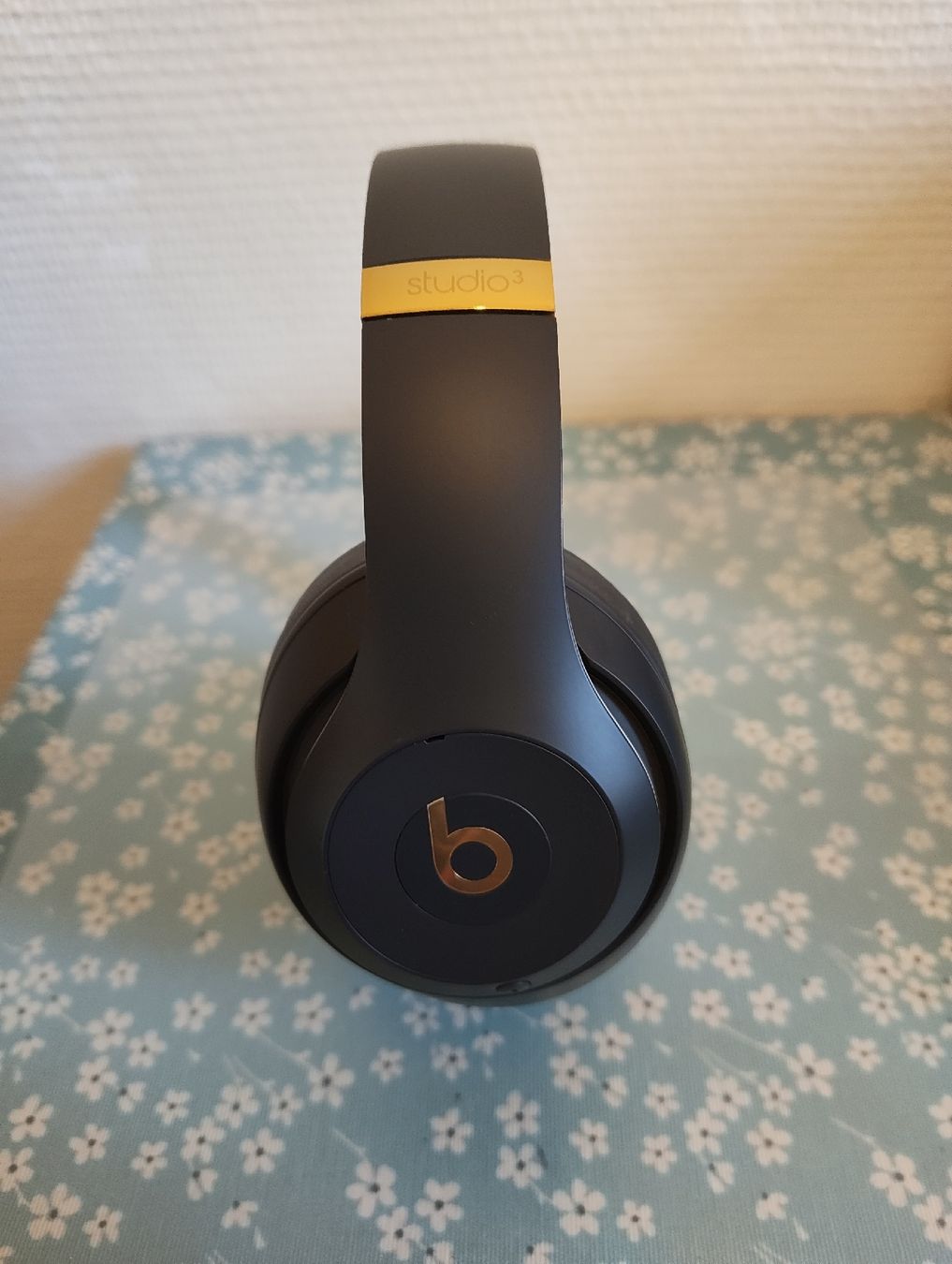 Beats Cuffie: Casque Beats Studio3 Wireless Skyline Collection! Comme neuf – Nuovo (secondo la descrizione) da Vevey venduto da faithfully_blonde 2