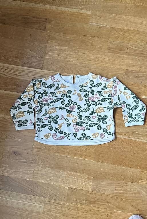 Maglioni & Felpe: Pullover Petit Bateau Gr. 92cm – Usato da Zürich venduto da LovieDovie