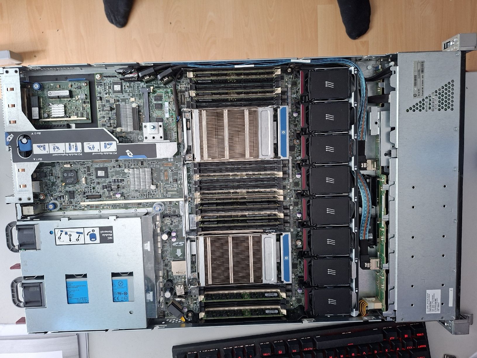 Hewlett Packard Server: HP ProLiant DL360p Gen8 Server - 192GB RAM /12C24T – Gebraucht aus Schaffhausen von AA_GE 1
