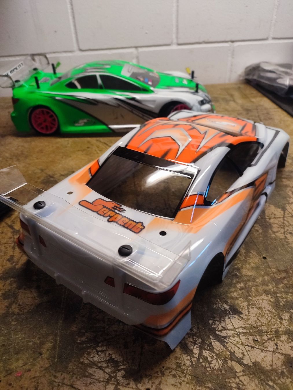 Serpent Modellismo RC: Serpent Tourenwagen 1:10 S411 Roller – Difettoso da Schweizersholz venduto da Toni2000 9