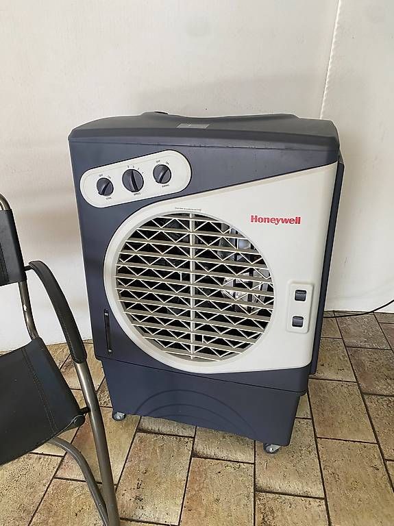 Condizionatori: CLIMATISEUR  mobile  /  brumisateur,  – Usato da Cortaillod venduto da cri_hw2g