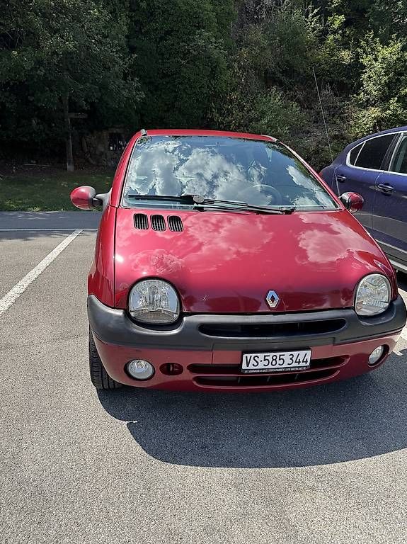 Automobili: Twingo 16v expertisée  – Usato da Collombey venduto da Dkt_57hj
