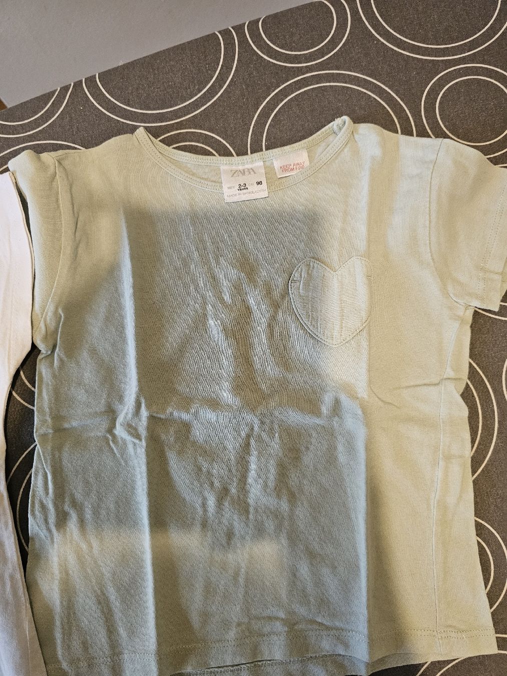 Zara Camicette, T-shirt & Top: Zara T-Shirt – Nuovo (secondo la descrizione) da Cologny venduto da Selin34