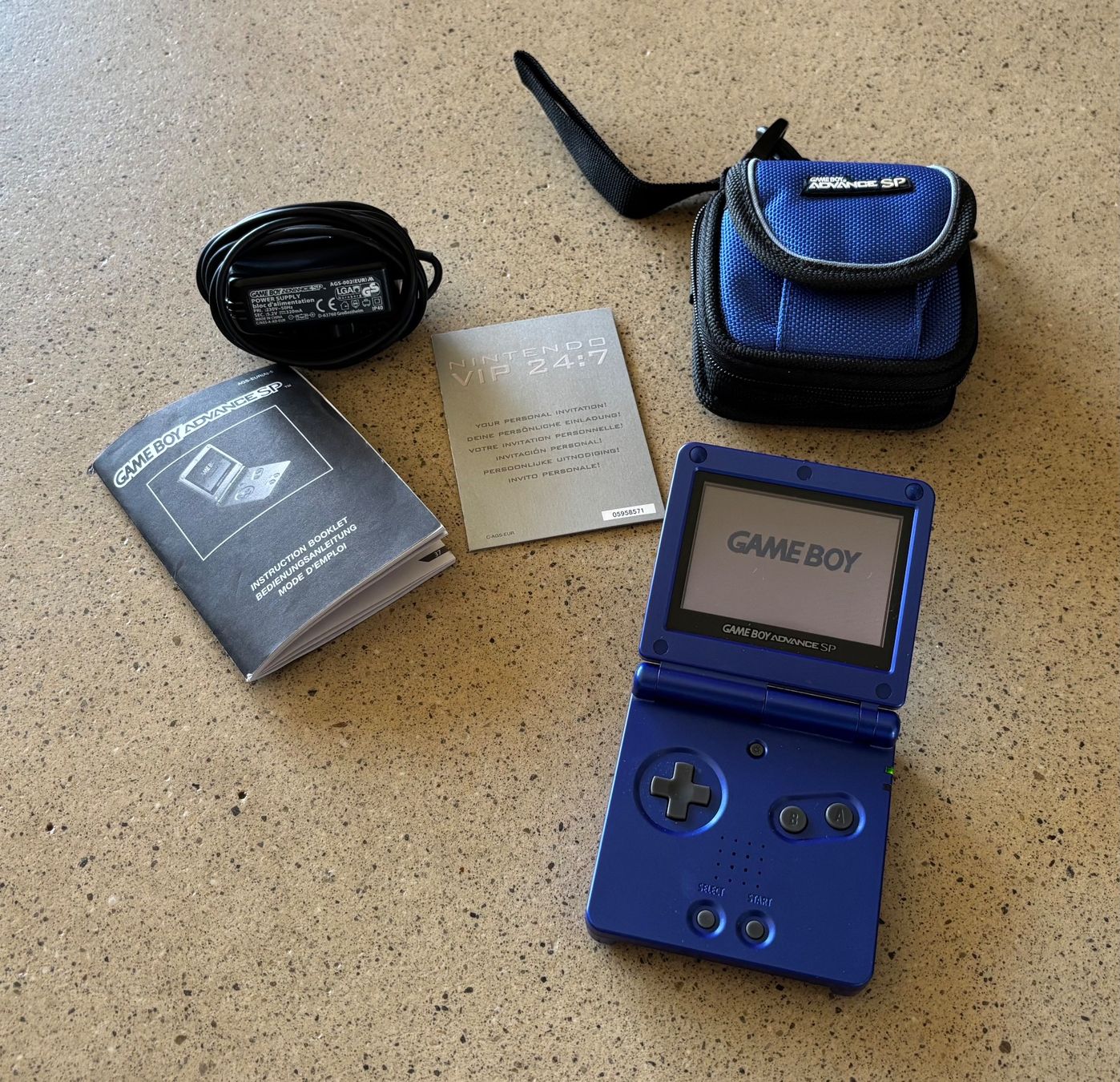 Nintendo Console: NINTENDO GAME BOY ADVANCE SP – Usato da Gerlafingen venduto da alpenbrevet
