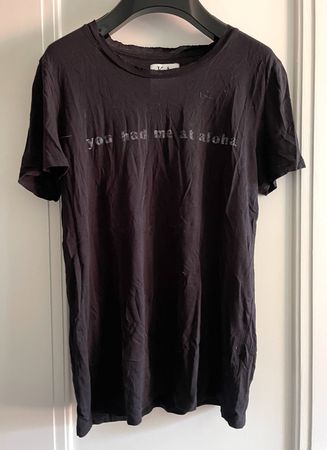 Zoe Karssen black tee "you had me at aloha"