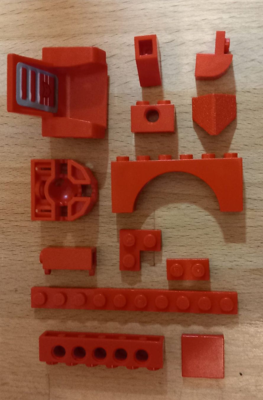 Lego Giocattoli: 3250 GRAMM ROTE LEGO – Usato da Huttwil venduto da Kunterbuntli 4