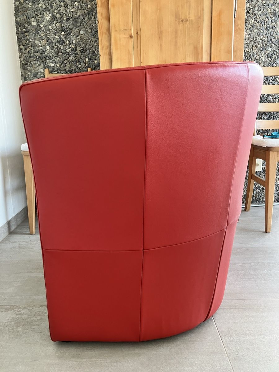 Poltrone: Leder-Sessel rot – Usato da Möriken AG venduto da nagross 3