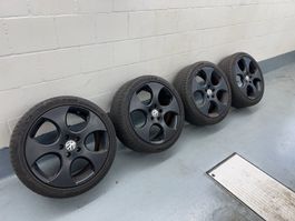 Originale VW Golf GTI Alufelgen / Kompletträder 18 Zoll