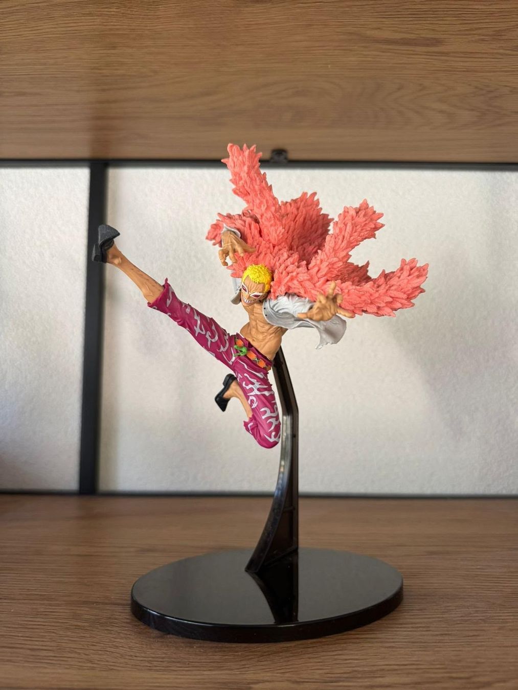 Statuette: doflamingo statuette one piece – Usato da Saxon venduto da cla_v7t9