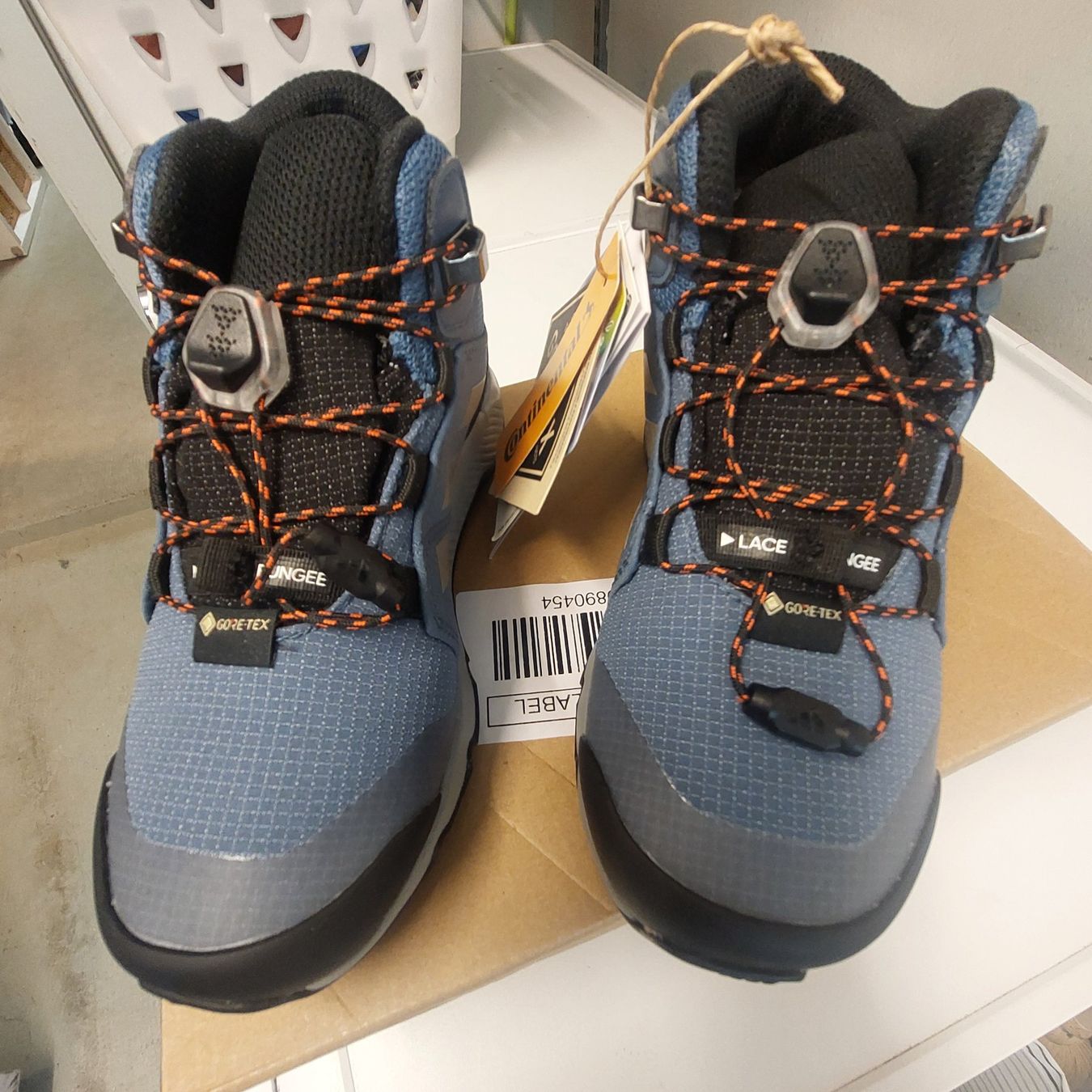Adidas Chaussures garçon: Adidas Terrex (neu) – Neuf avec emballage d'origine à Basel par oliversenn87 1
