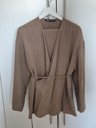 Zara Set, Hose und Bluse, Grösse XS, Top Zustand!