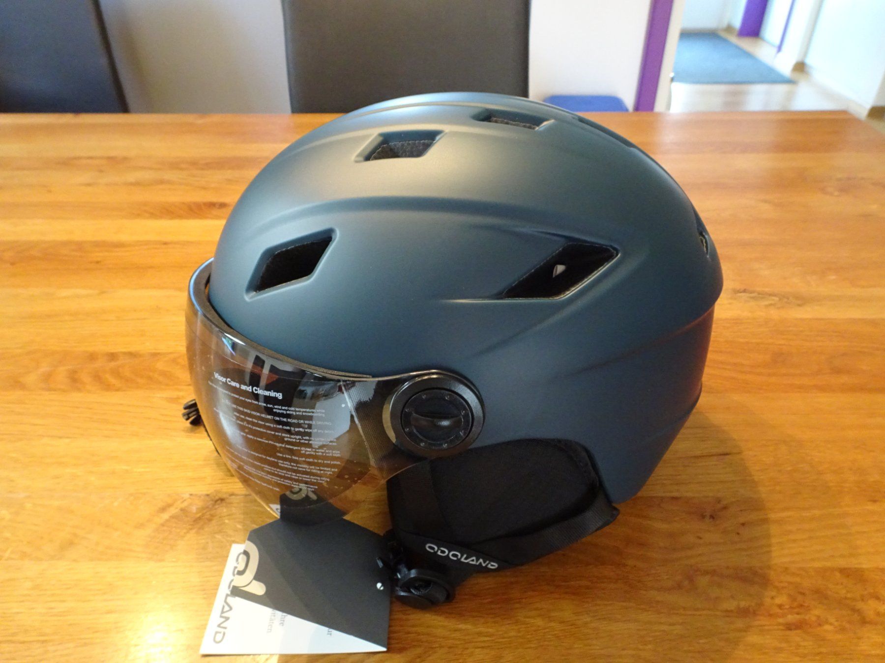 Caschi: Ski Helm – Nuovo e nell'imballaggio originale da Oberrüti venduto da Rustynail1 2