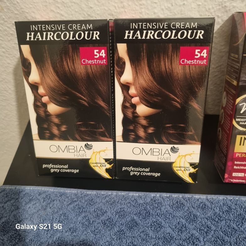 Färbemittel: HAIRCOLOUR verschiedene  DUNKLE  FARBEN – Neu und originalverpackt aus Zürich von Big 1