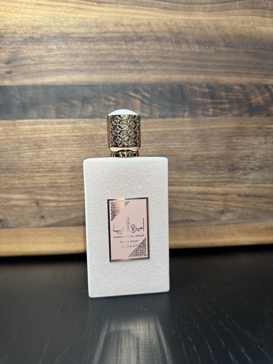 Parfum & Eau de Toilette: AMEERAT AL ARAB PRIVE ROSE ASDAAF 100ml – Gebraucht aus Kilchberg ZH von Centipaide